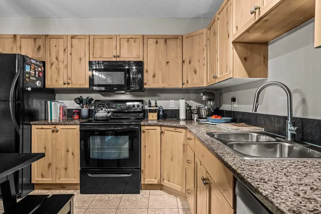 300 Palliser Canmore AB T1W0H5