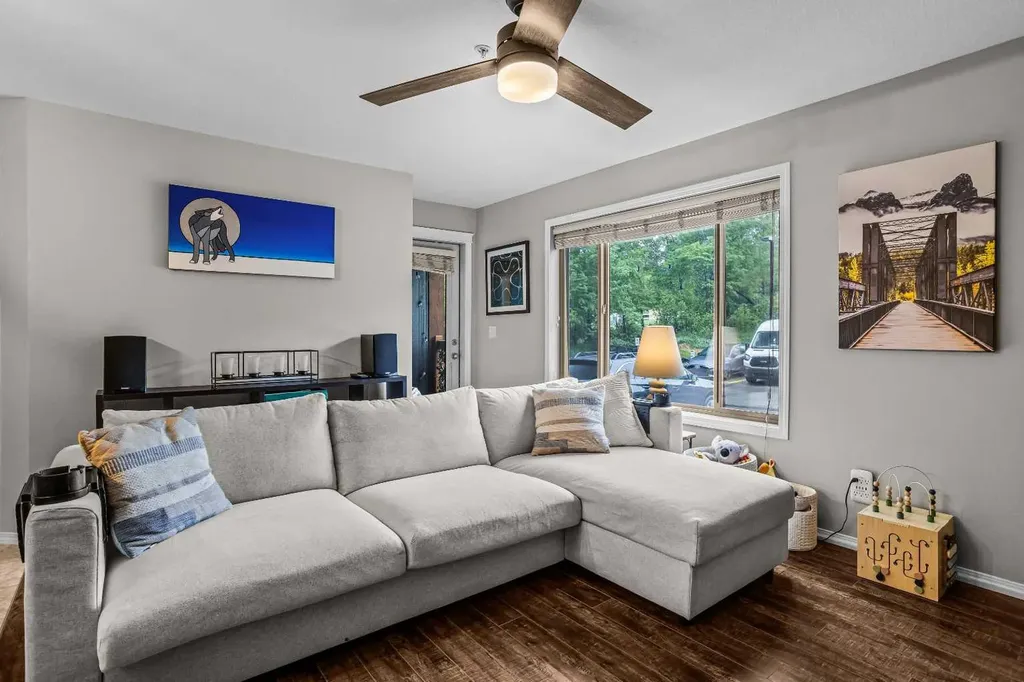 300 Palliser Canmore AB T1W0H5