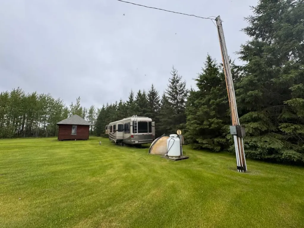 681046 Range 193 Road Athabasca AB T0A 0M0