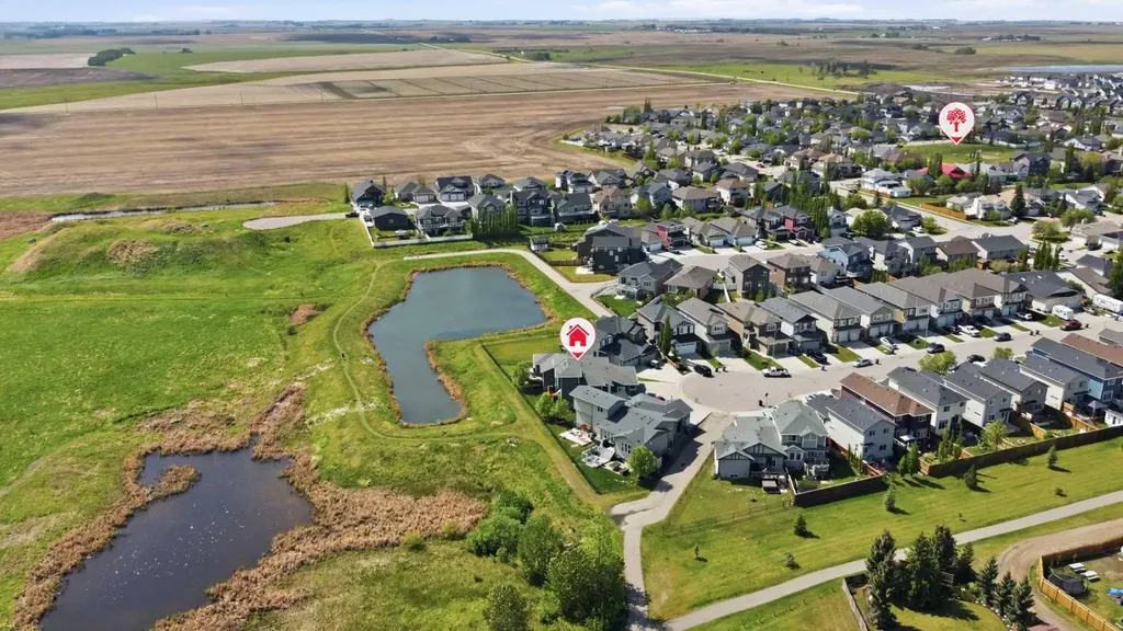 1021 Shantz Place Crossfield AB T0M 0S0
