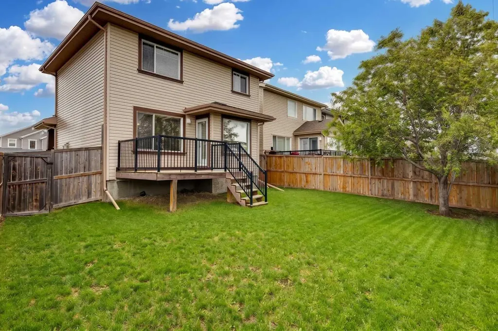 2224 Sagewood Heights SW Airdrie AB T4B 3N8