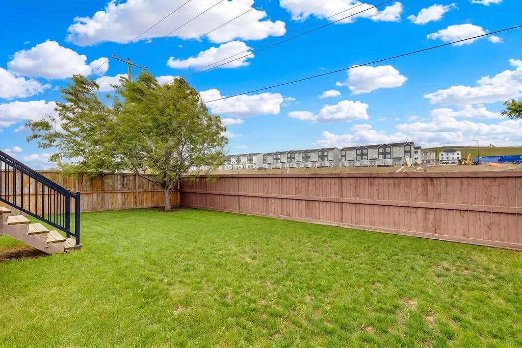 2224 Sagewood Heights SW Airdrie AB T4B 3N8