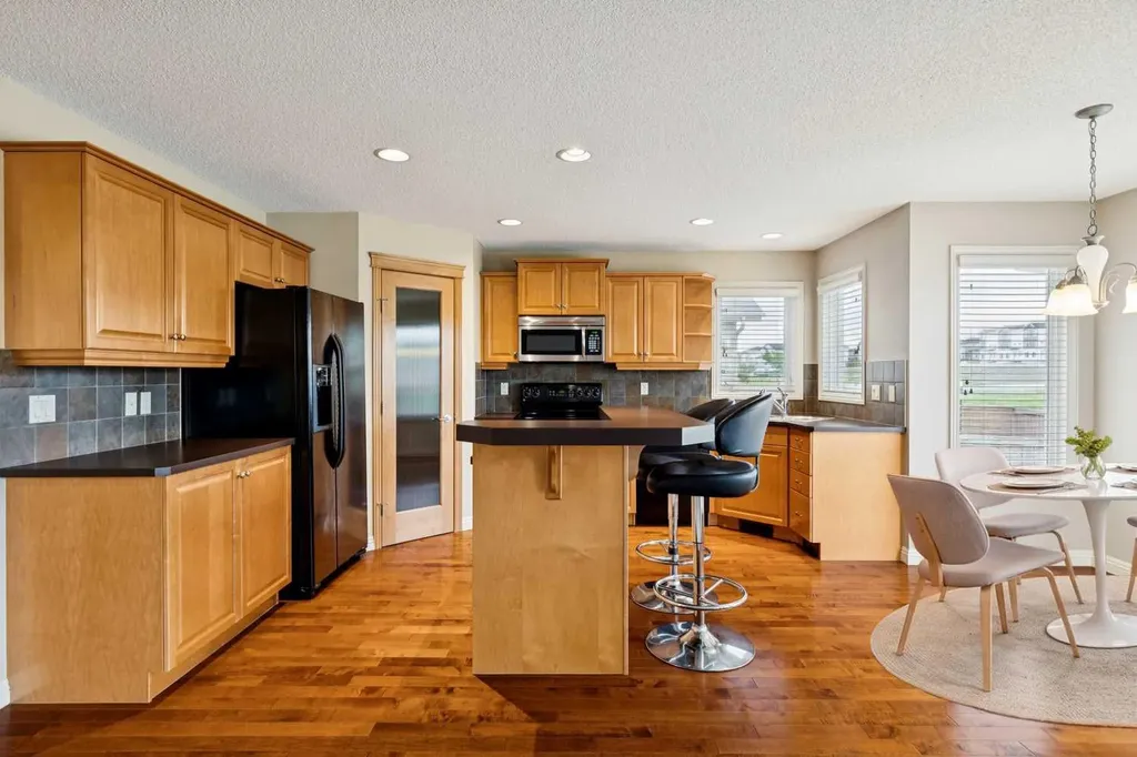 2224 Sagewood Heights SW Airdrie AB T4B 3N8