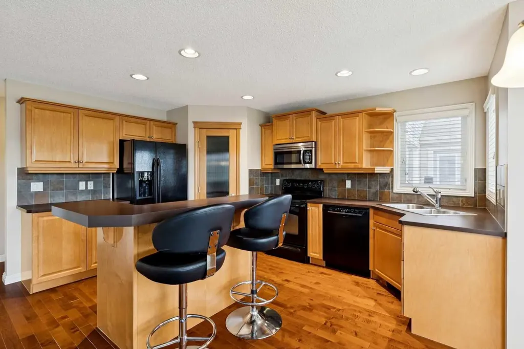 2224 Sagewood Heights SW Airdrie AB T4B 3N8