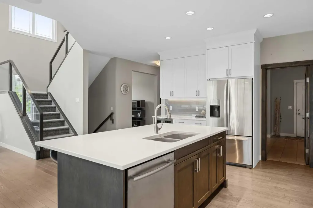 77 West Grove Way SW Calgary AB T3H 1Y8
