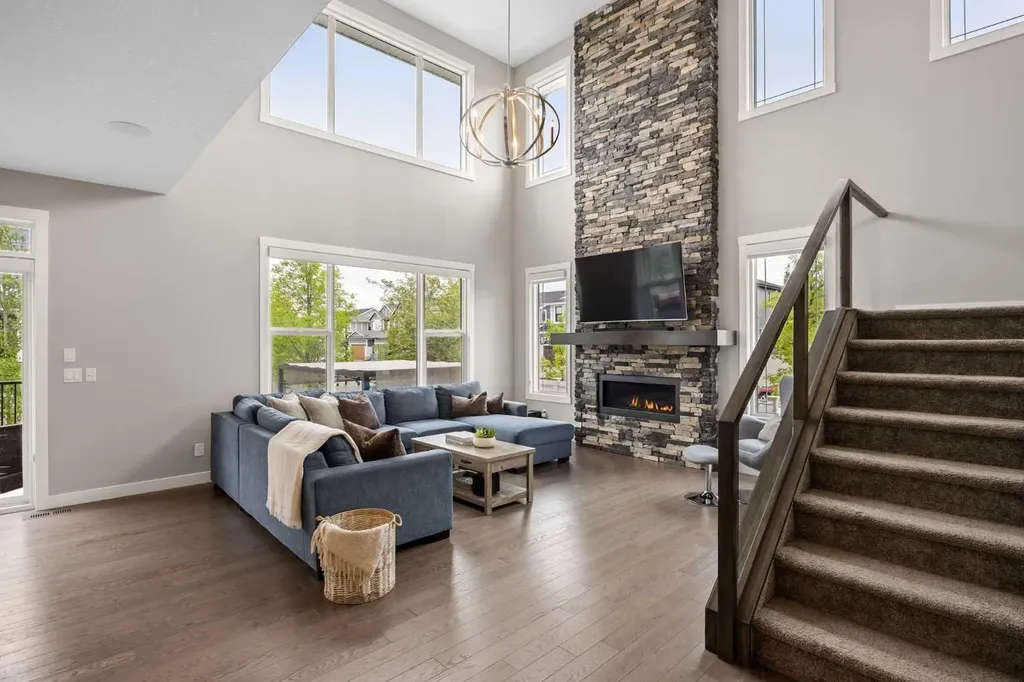 77 West Grove Way SW Calgary AB T3H 1Y8