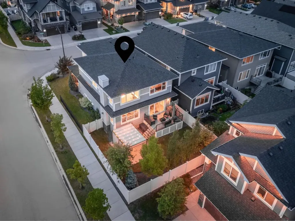 77 West Grove Way SW Calgary AB T3H 1Y8