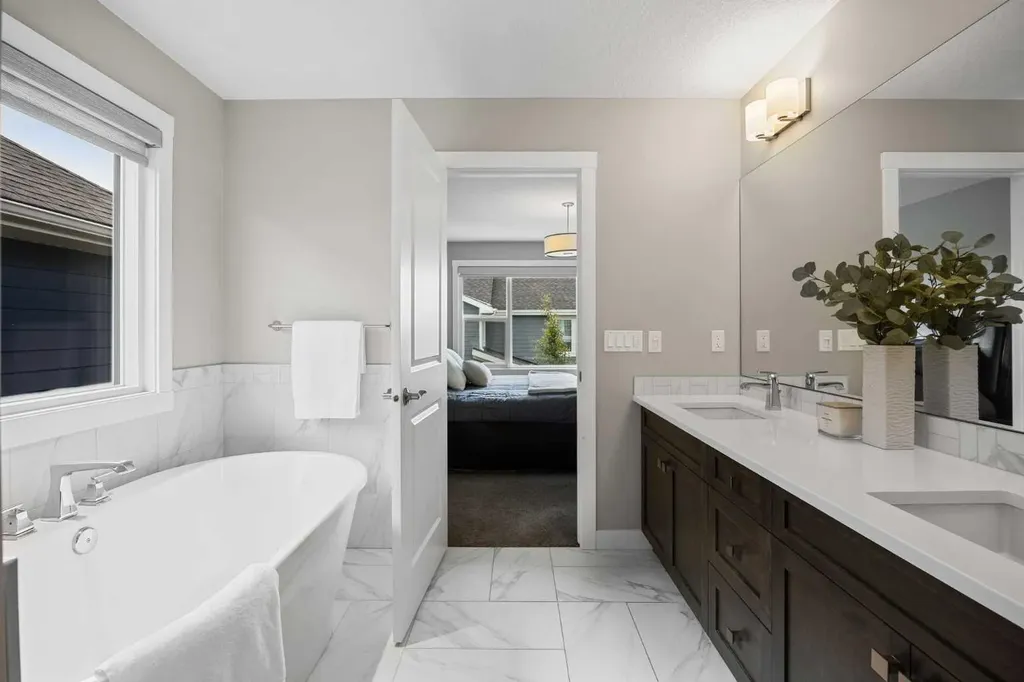 77 West Grove Way SW Calgary AB T3H 1Y8