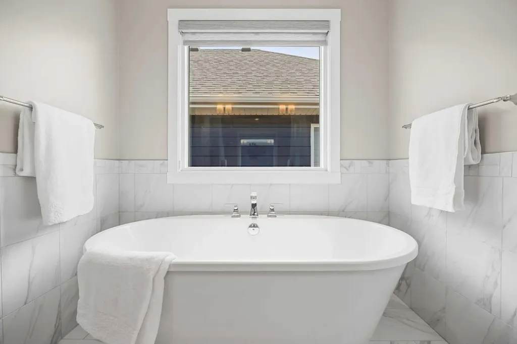 77 West Grove Way SW Calgary AB T3H 1Y8