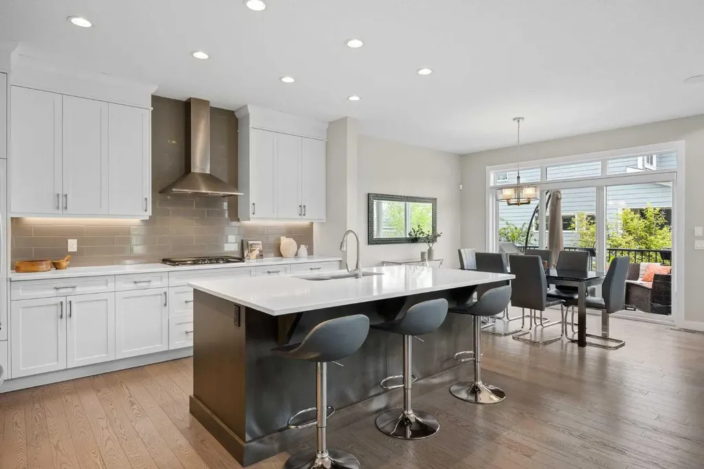 77 West Grove Way SW Calgary AB T3H 1Y8