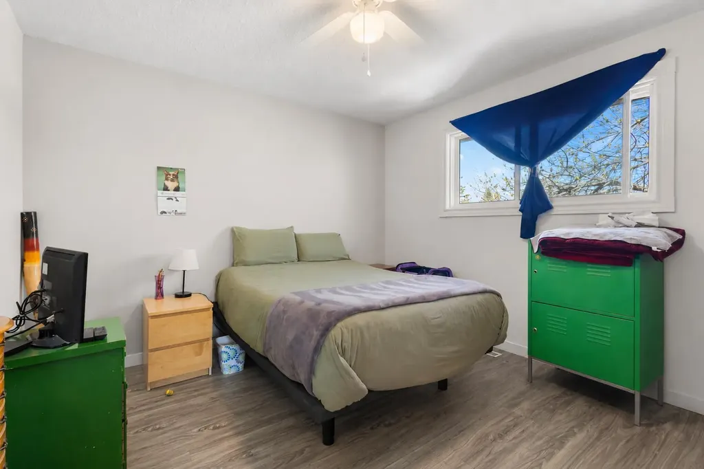 252 Templeview Way NE Calgary AB T1Y 3Y9