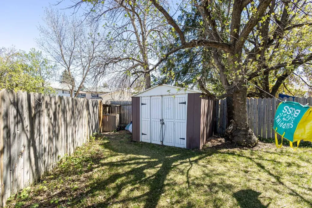 252 Templeview Way NE Calgary AB T1Y 3Y9