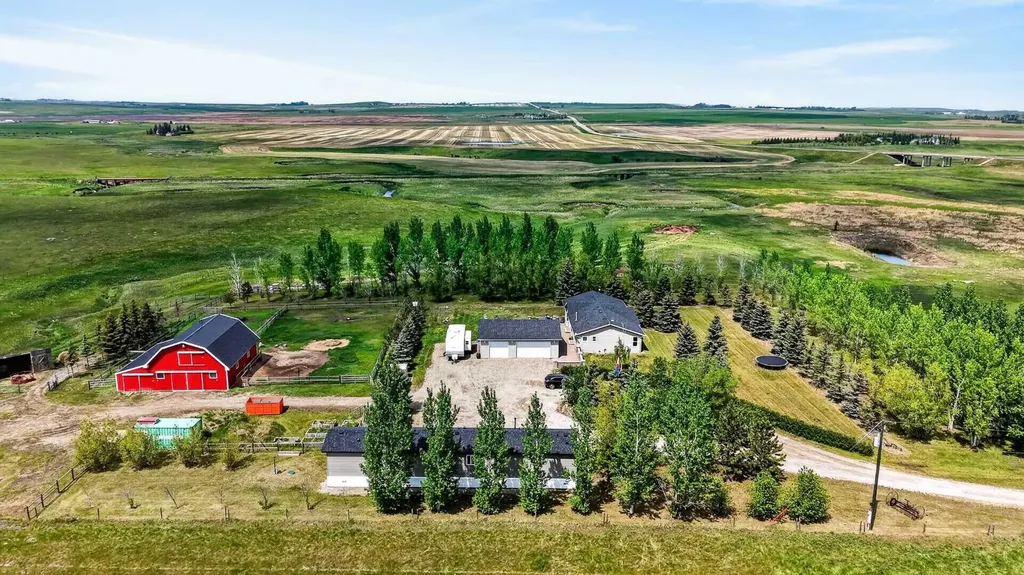 254052 21 Highway Rural Wheatland County AB T1P 0K7