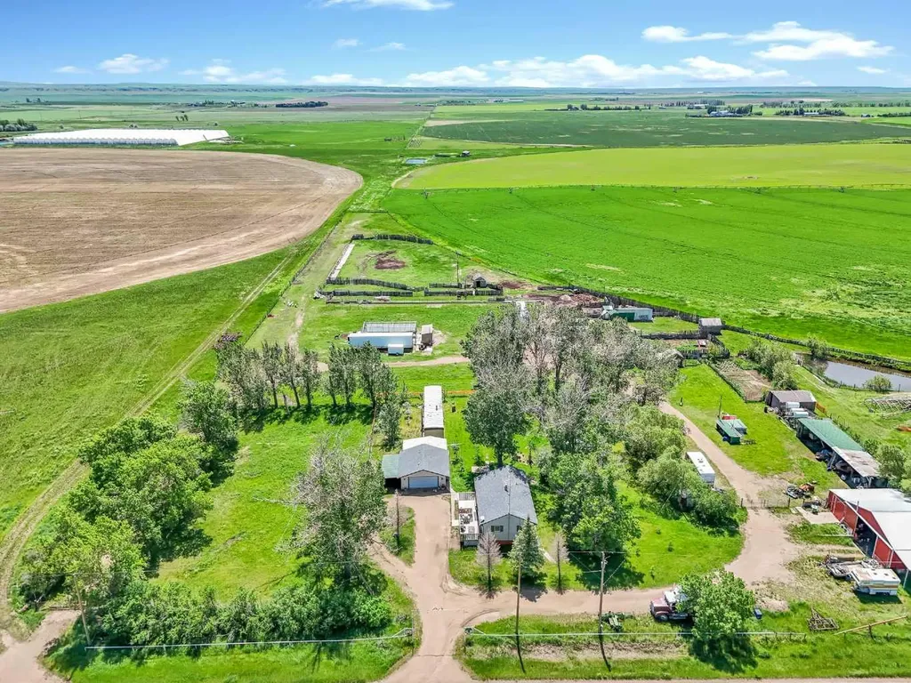 6317 Township Road 114 Rural Cypress County AB T1A 7H1