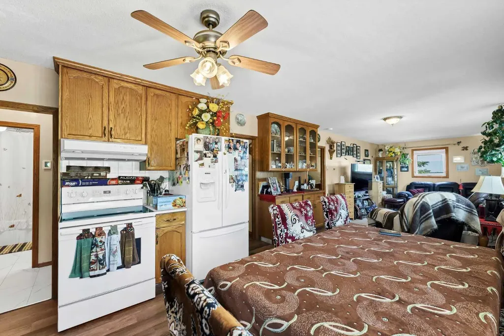 6317 Township Road 114 Rural Cypress County AB T1A 7H1