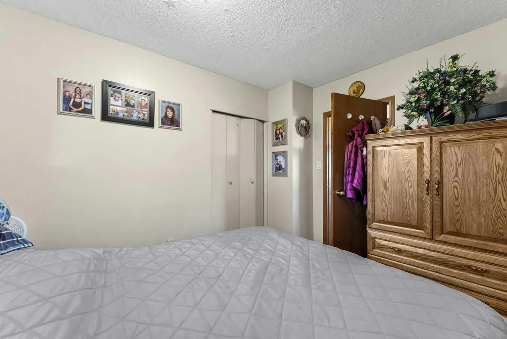 6317 Township Road 114 Rural Cypress County AB T1A 7H1