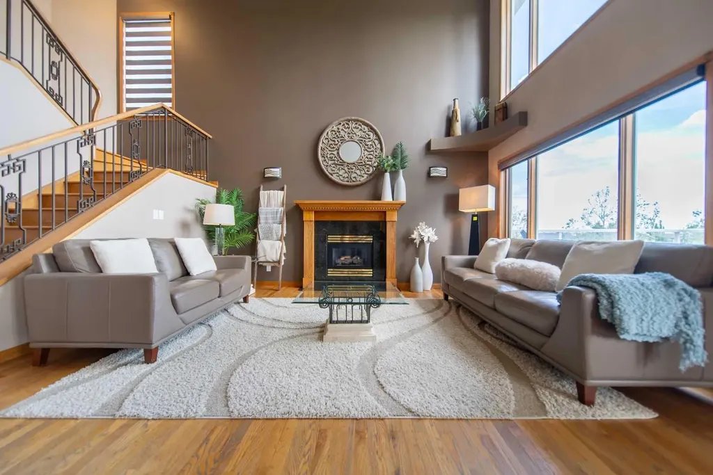 360 Hidden Ranch Circle NW Calgary AB T3A 5R3