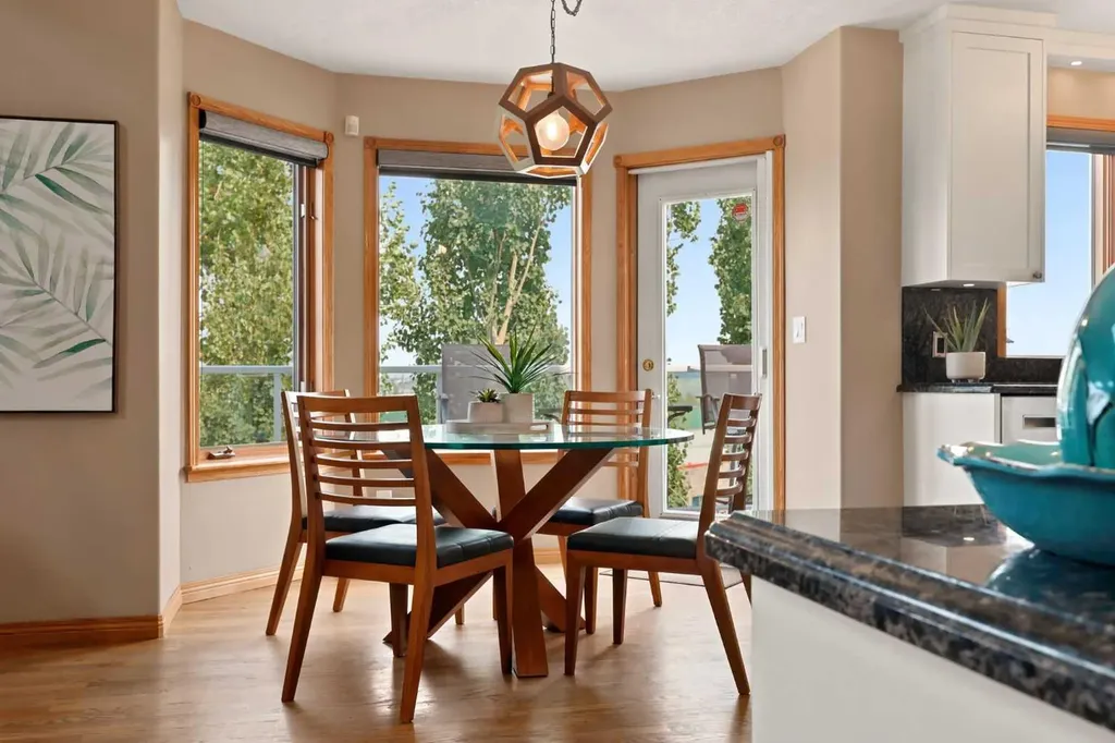 360 Hidden Ranch Circle NW Calgary AB T3A 5R3