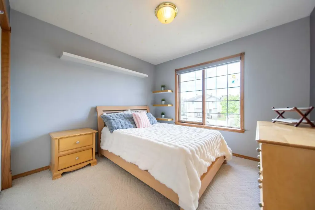 360 Hidden Ranch Circle NW Calgary AB T3A 5R3