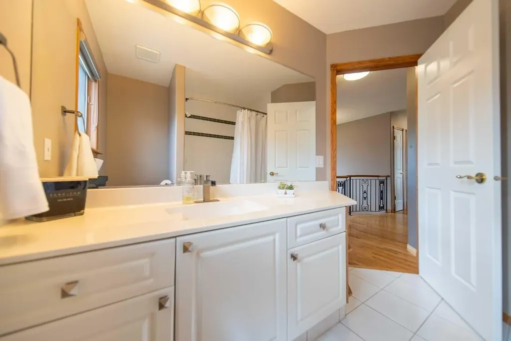 360 Hidden Ranch Circle NW Calgary AB T3A 5R3
