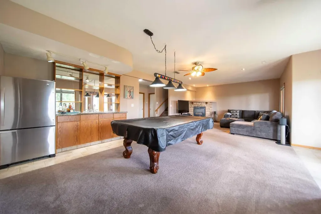 360 Hidden Ranch Circle NW Calgary AB T3A 5R3