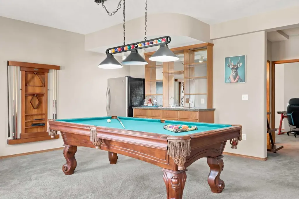 360 Hidden Ranch Circle NW Calgary AB T3A 5R3