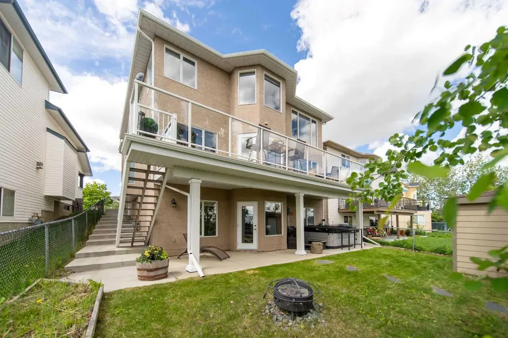 360 Hidden Ranch Circle NW Calgary AB T3A 5R3