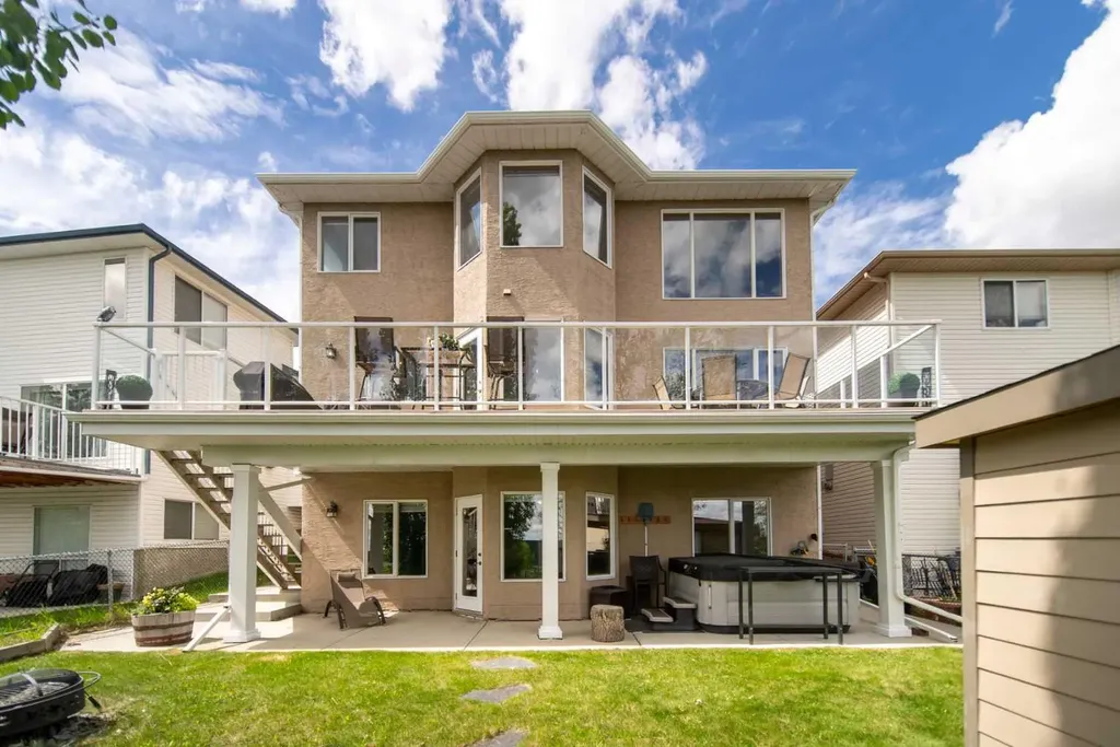 360 Hidden Ranch Circle NW Calgary AB T3A 5R3