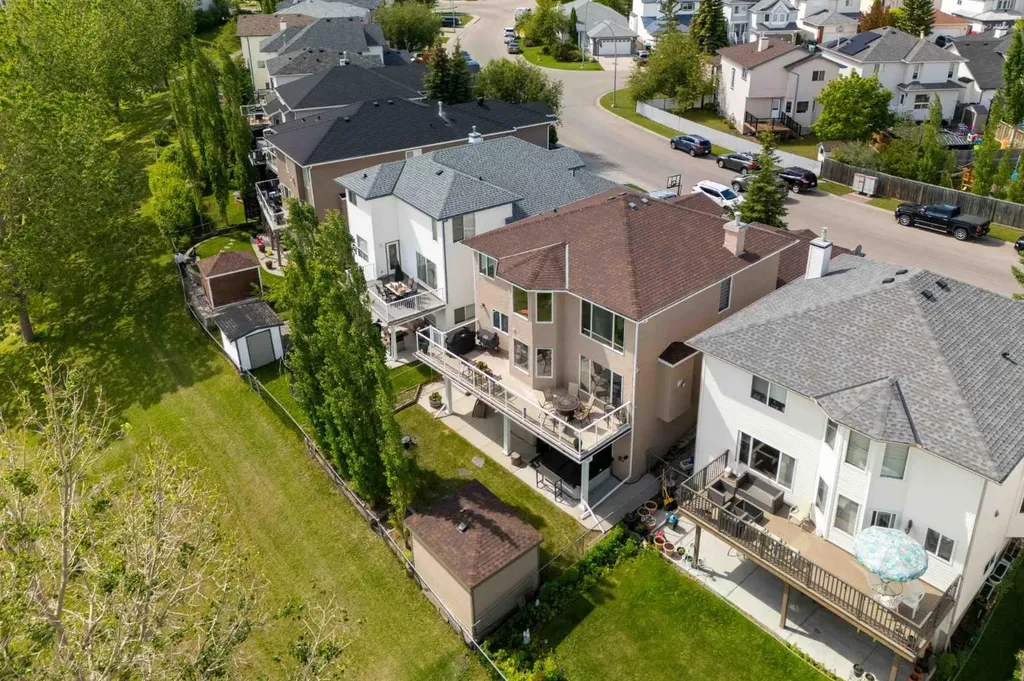 360 Hidden Ranch Circle NW Calgary AB T3A 5R3