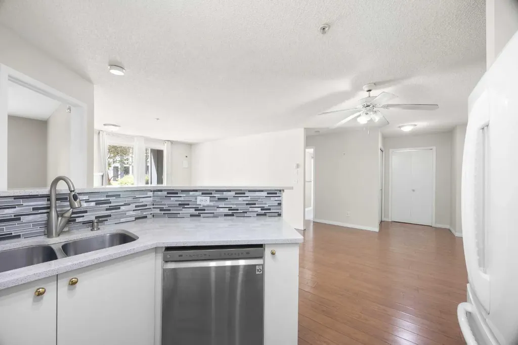 2280 68 Street NE Calgary AB T1Y 7M1