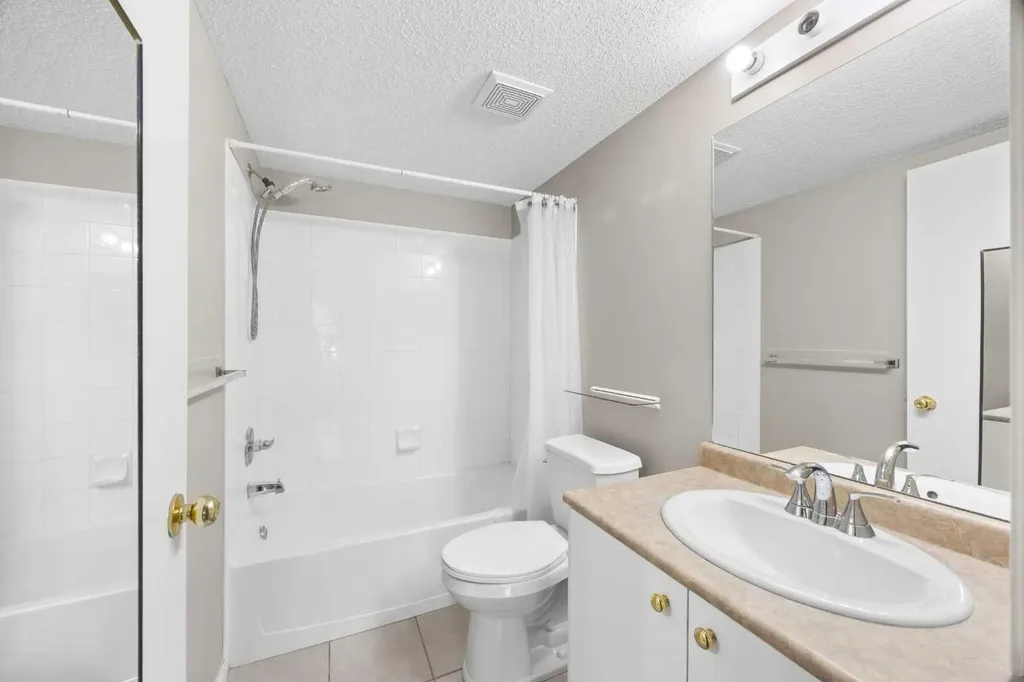 2280 68 Street NE Calgary AB T1Y 7M1