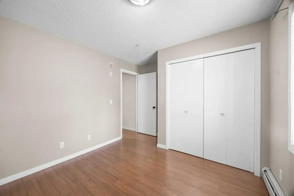 2280 68 Street NE Calgary AB T1Y 7M1