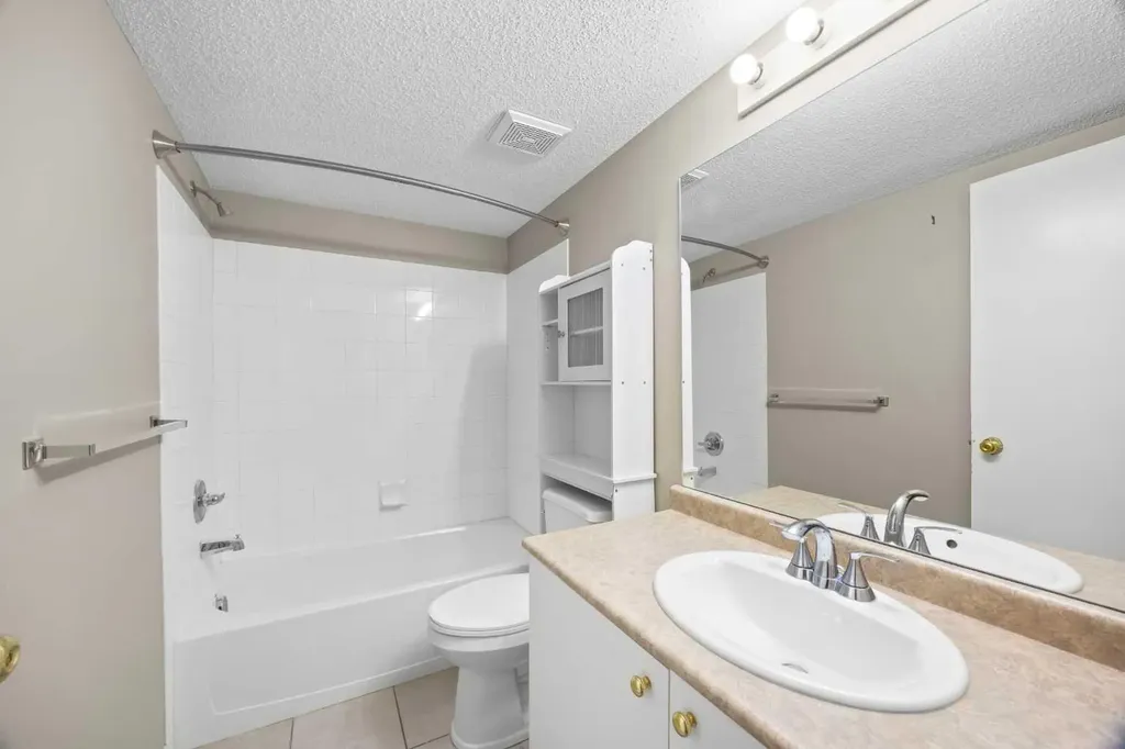 2280 68 Street NE Calgary AB T1Y 7M1