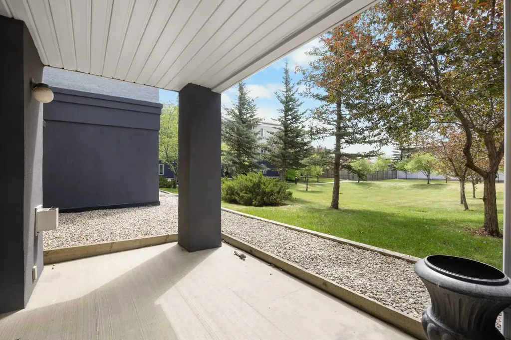 2280 68 Street NE Calgary AB T1Y 7M1