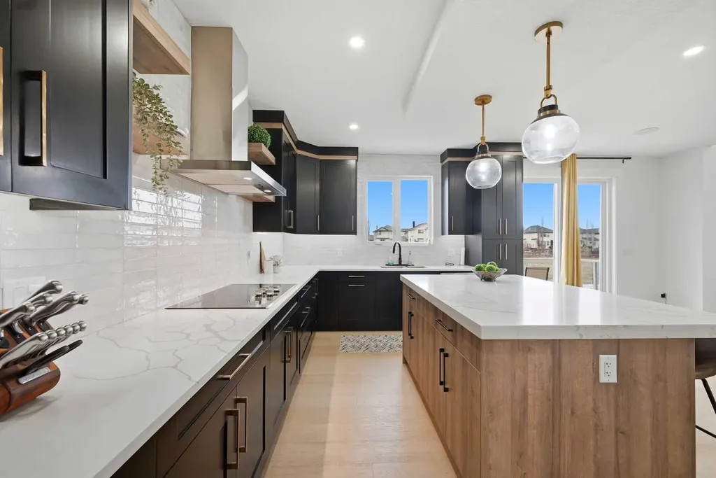 180 South Shore Chestermere AB T1X 2Y3