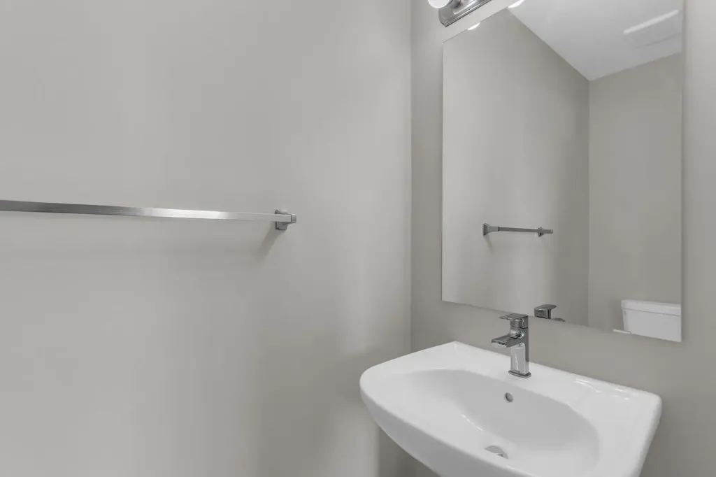 19 Bridleglen Road SW Calgary AB T2Y 4H1