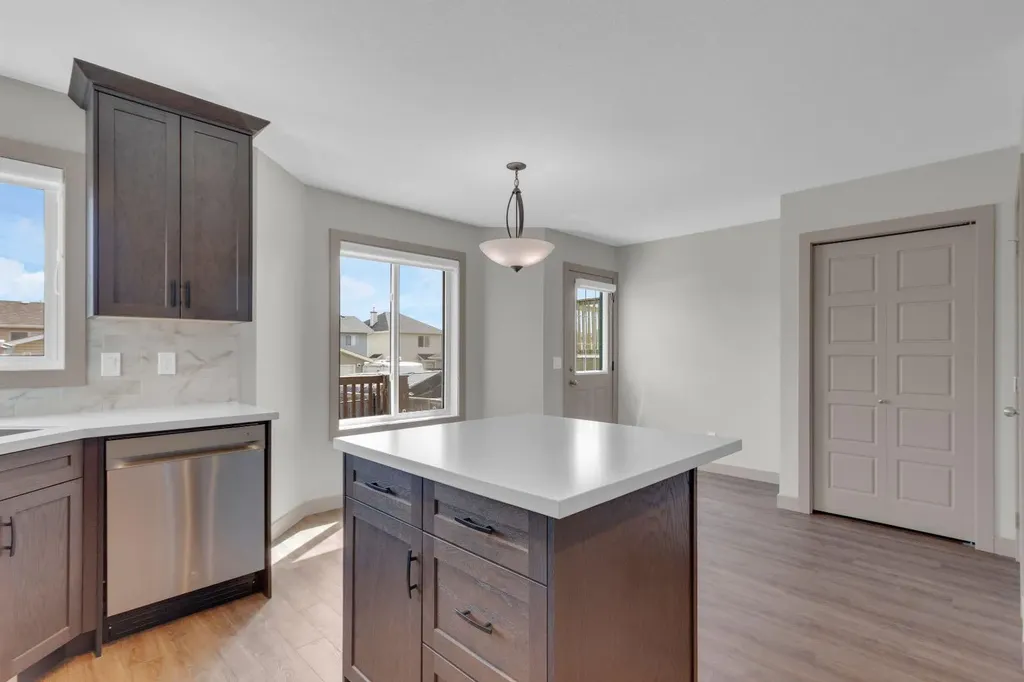 19 Bridleglen Road SW Calgary AB T2Y 4H1