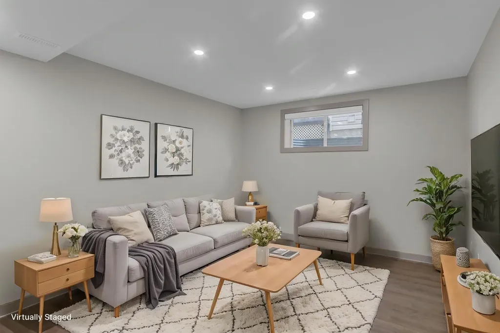 19 Bridleglen Road SW Calgary AB T2Y 4H1