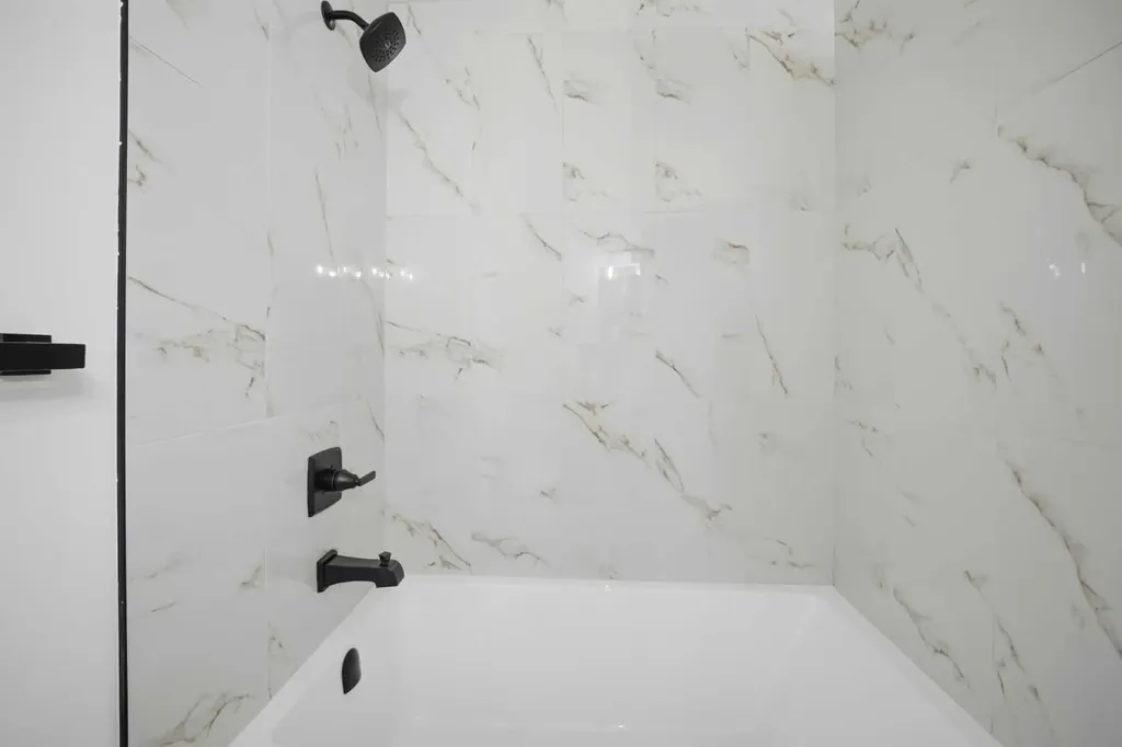 300 Edgehill Drive NW Calgary AB t3a2S3