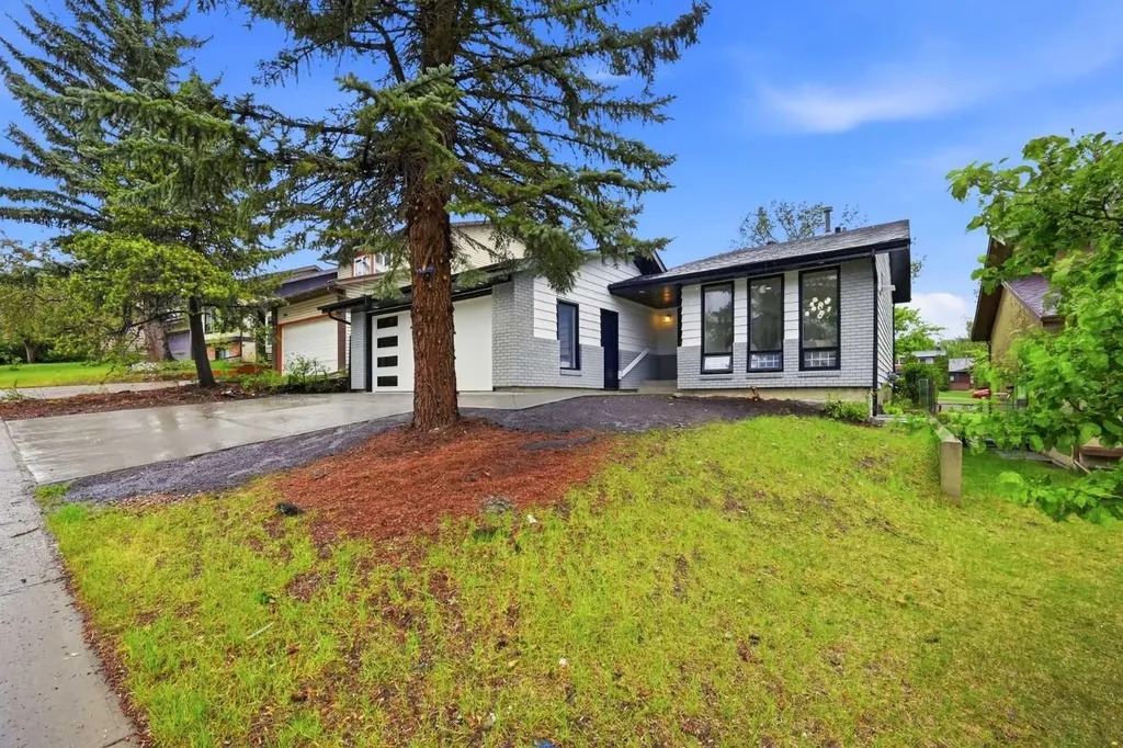 300 Edgehill Drive NW Calgary AB t3a2S3