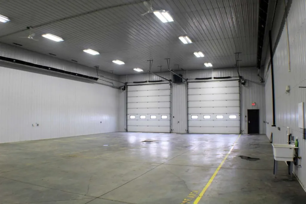9521 78 Avenue Clairmont AB T0H 0W0