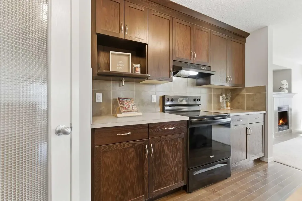186 Cranberry Place SE Calgary AB T3M 0G8