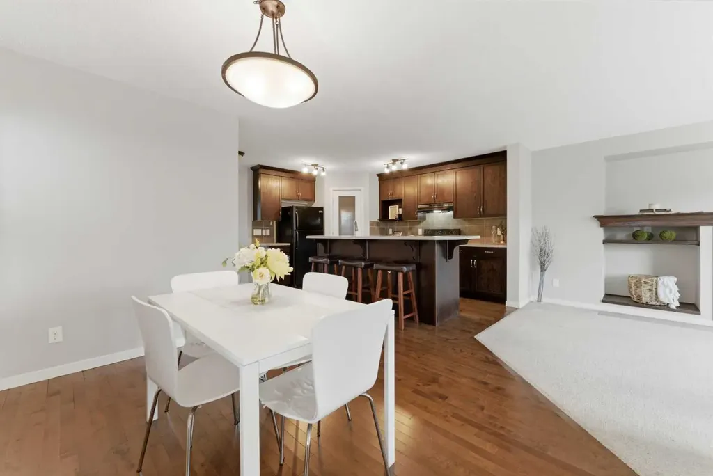 186 Cranberry Place SE Calgary AB T3M 0G8