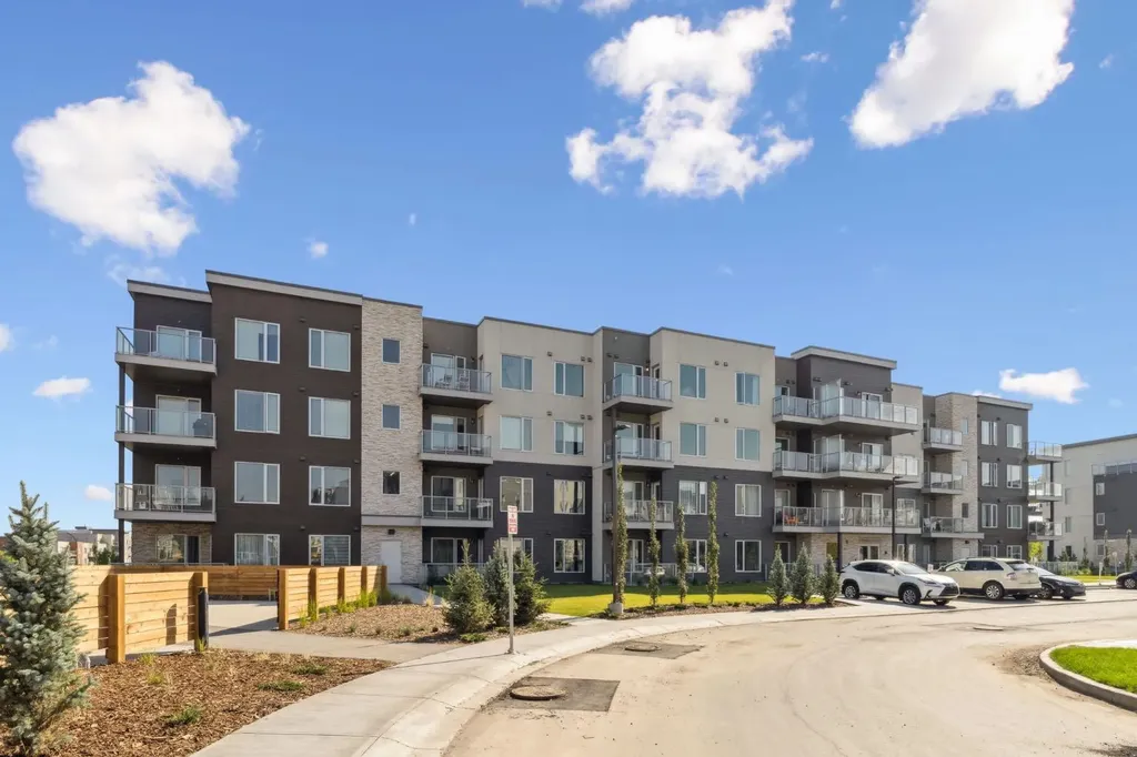 700 Shawnee Square SW Calgary AB T2Y 0Z6