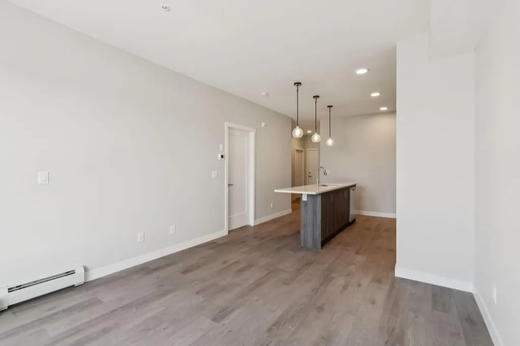 700 Shawnee Square SW Calgary AB T2Y 0Z6