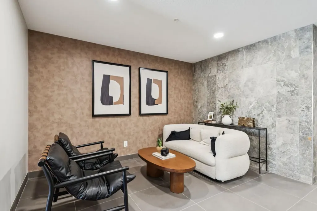 700 Shawnee Square SW Calgary AB T2Y 0Z6