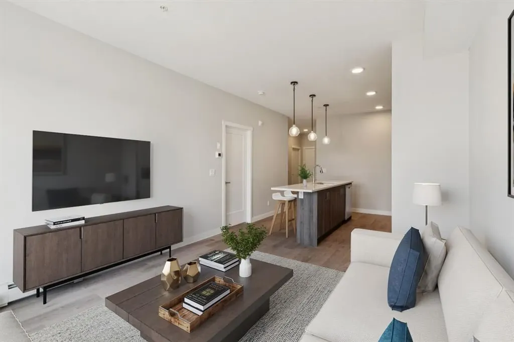 700 Shawnee Square SW Calgary AB T2Y 0Z6