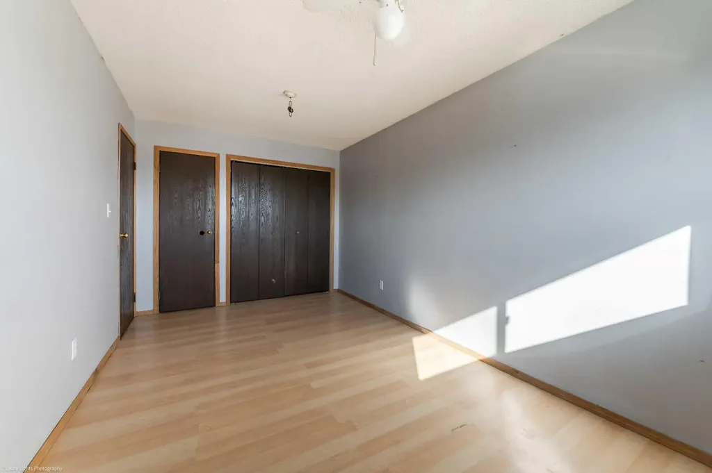 17 3 Avenue SE Marshall SK S0M 1R0