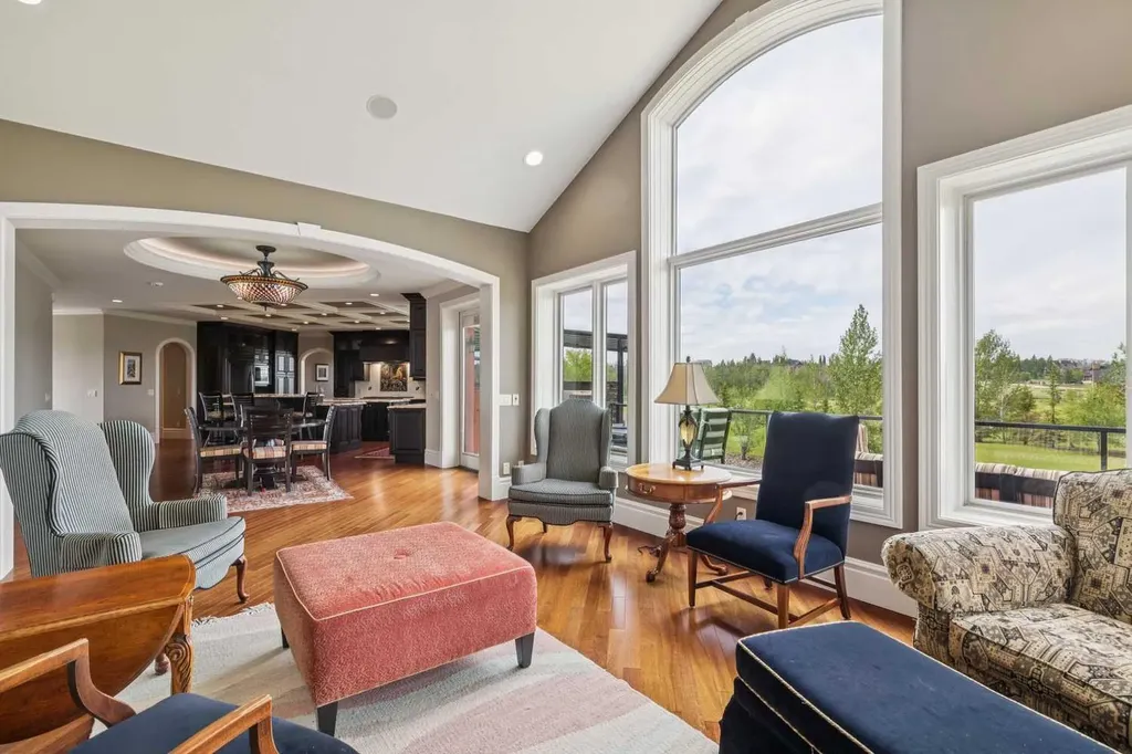 8 Shannon Loop Rural Foothills County AB T1S 5B3