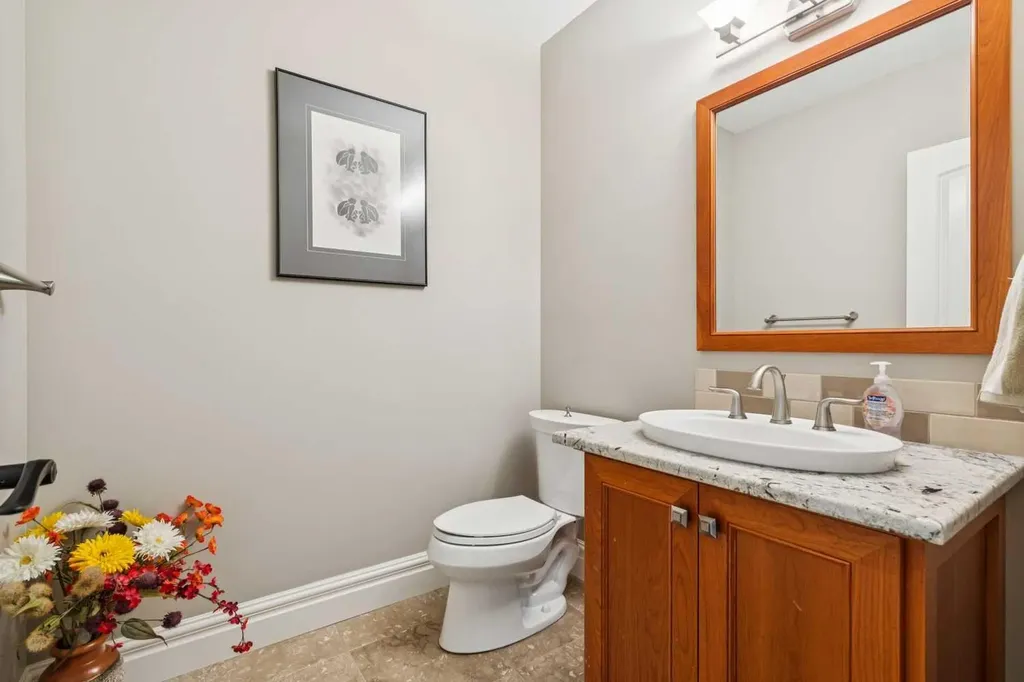 8 Shannon Loop Rural Foothills County AB T1S 5B3